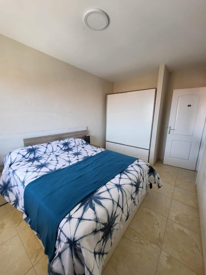 Apartamento Centrico En Candelaria, Con Piscina. Lägenhet Santa Cruz de Tenerife Exteriör bild