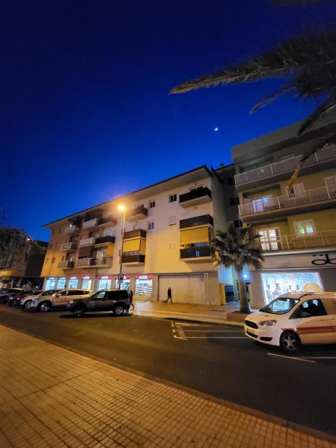 Apartamento Centrico En Candelaria, Con Piscina. Lägenhet Santa Cruz de Tenerife Exteriör bild