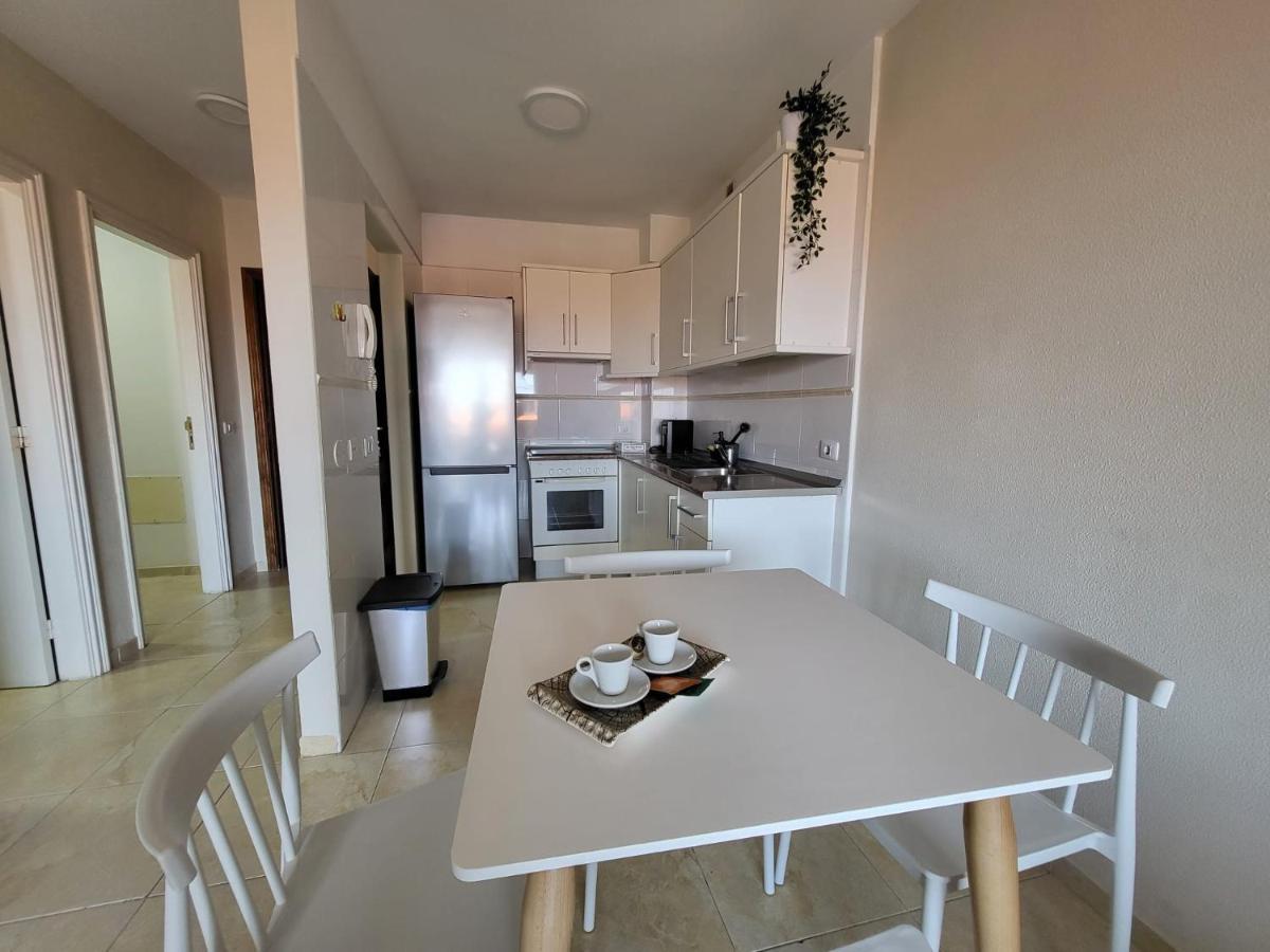 Apartamento Centrico En Candelaria, Con Piscina. Lägenhet Santa Cruz de Tenerife Exteriör bild